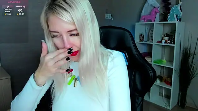 Mermaid N online show from 19, 11, 2025