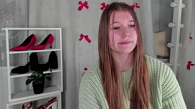 Rebecca Kelly online show from 18, 1, 2025