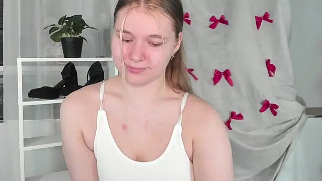 Rebecca Kelly online show from 31, 1, 2025