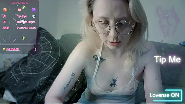Snapshot of NaozuQAce chatting on 2, 6, 2026 NaozuQAce online show from 2, 6, 2026