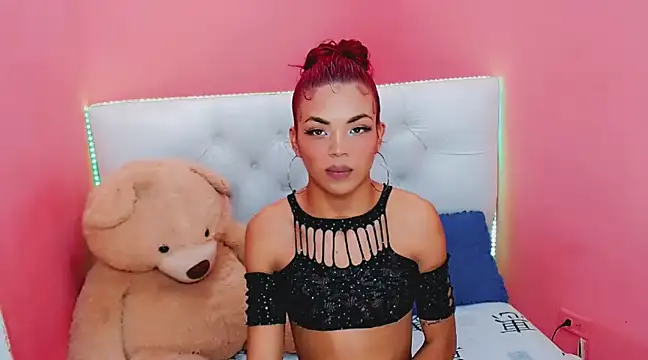 Snapshot of alexa-xxx- chatting on 8, 1, 2025 alexa-xxx- online show from 8, 1, 2025