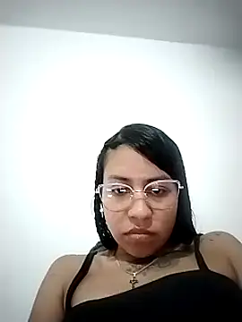 Tiphanydirty3 online show from 19, 3, 2025