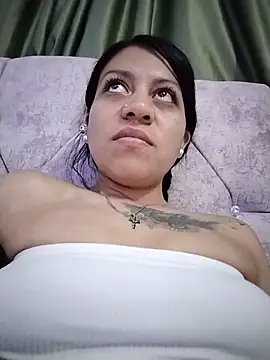 Tiphanydirty3 online show from 26, 5, 2026