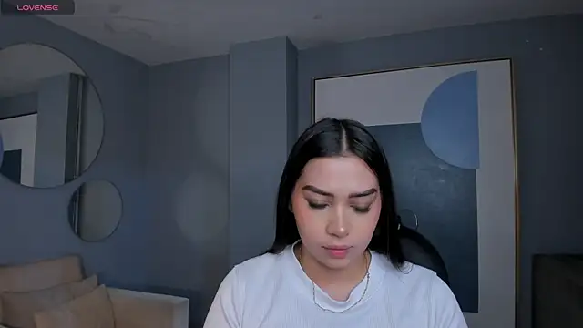 CelestePalmer  online show from 18, 9, 2025