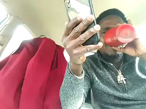 Hugedick0071 online show from 18, 2, 2025