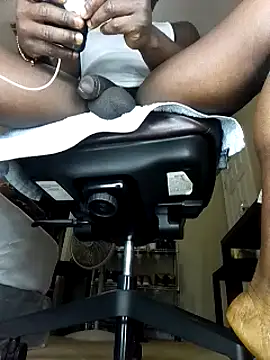 Hugedick0071 online show from 19, 2, 2025