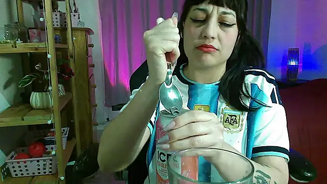 Belu bunny online show from 10, 6, 2026