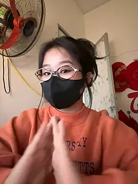 Jenni nana online show from 1, 1, 2025