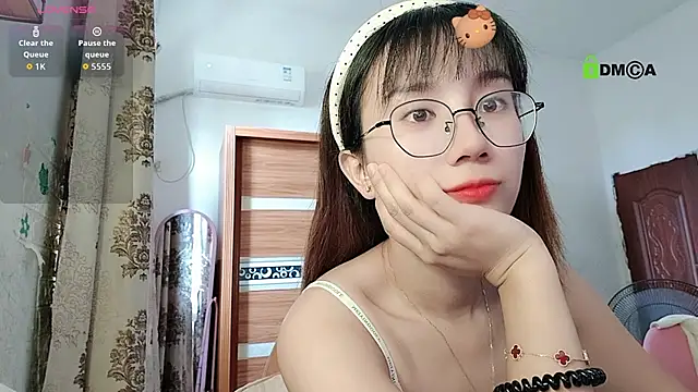 Lili 666 online show from 10, 10, 2025