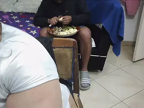 Boycuriousxxx online show from 23, 11, 2025