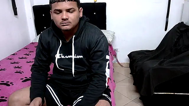 Boycuriousxxx online show from 3, 3, 2026