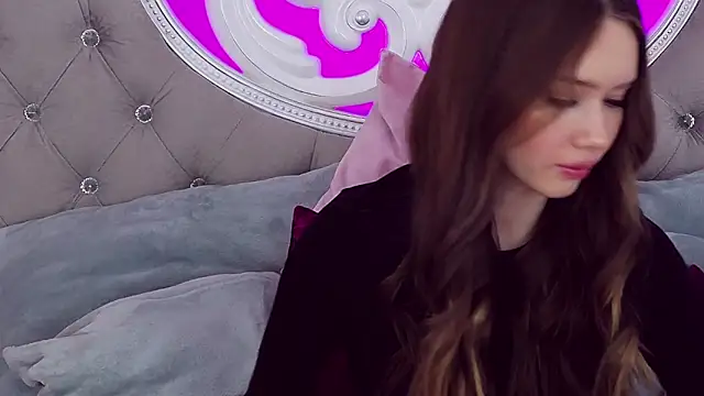 KateVon online show from 24, 2, 2025