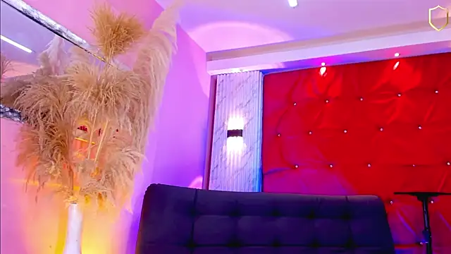 Snapshot of filletatouee chatting on 23, 9, 2025 filletatouee online show from 23, 9, 2025