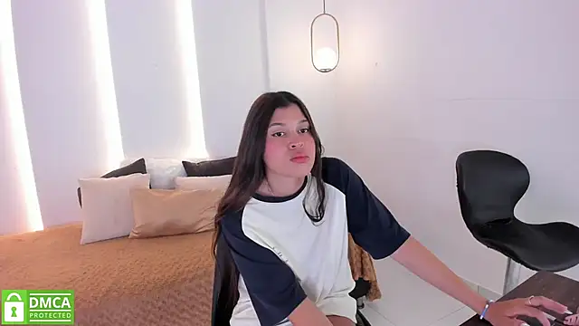 nami hot04 online show from 23, 1, 2025