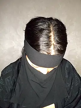 Narimane maroc online show from 1, 12, 2025