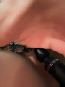 Hornyblond Bella online show from 19, 2, 2026