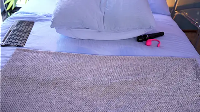 Snapshot of _keeti_ chatting on 15, 3, 2025 keeti online show from 15, 3, 2025