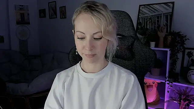 Snapshot of LylithSkye chatting on 30, 1, 2025 LylithSkye online show from 30, 1, 2025