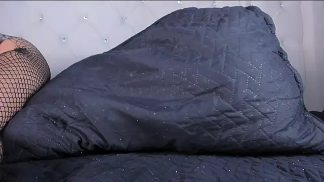 Annieefoxx online show from 22, 1, 2025