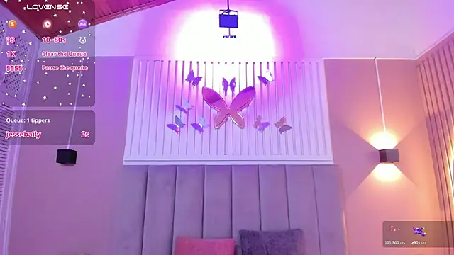 diosa cristal online show from 24, 1, 2025