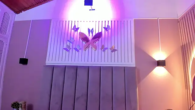 diosa cristal online show from 16, 2, 2025