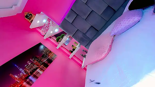 Saamanthaa11 online show from 7, 3, 2026