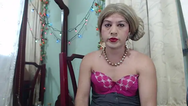 Bianca Vega online show from 7, 2, 2025