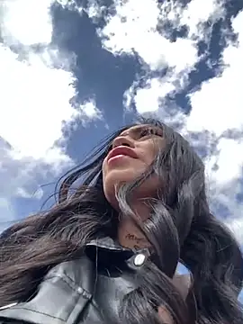 Snapshot of Effy_Bonny chatting on 2, 2, 2025 Effy Bonny online show from 2, 2, 2025