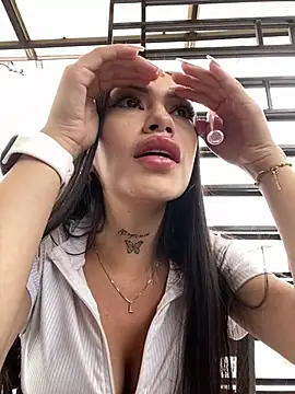 Snapshot of Effy_Bonny chatting on 7, 2, 2025 Effy Bonny online show from 7, 2, 2025