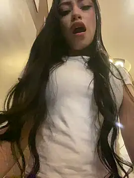 Snapshot of Effy_Bonny chatting on 1, 3, 2025 Effy Bonny online show from 1, 3, 2025