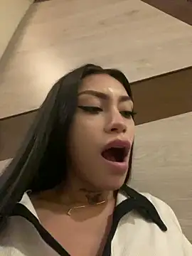 Snapshot of Effy_Bonny chatting on 3, 3, 2025 Effy Bonny online show from 3, 3, 2025