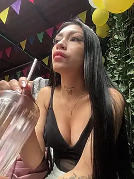 Snapshot of Effy_Bonny chatting on 14, 3, 2025 Effy Bonny online show from 14, 3, 2025