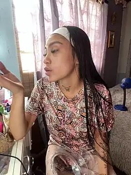 Snapshot of Effy_Bonny chatting on 19, 3, 2025 Effy Bonny online show from 19, 3, 2025