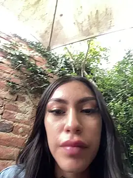 Snapshot of Effy_Bonny chatting on 20, 3, 2025 Effy Bonny online show from 20, 3, 2025