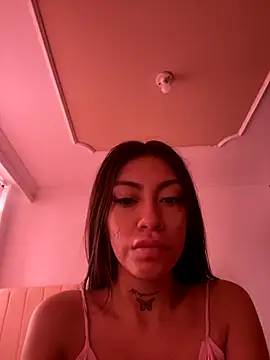 Snapshot of Effy_Bonny chatting on 22, 9, 2025 Effy Bonny online show from 22, 9, 2025