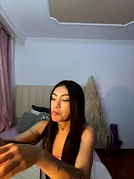 Snapshot of Effy_Bonny chatting on 1, 10, 2025 Effy Bonny online show from 1, 10, 2025