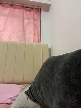 Snapshot of Effy_Bonny chatting on 23, 10, 2025 Effy Bonny online show from 23, 10, 2025