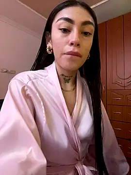 Snapshot of Effy_Bonny chatting on 25, 10, 2025 Effy Bonny online show from 25, 10, 2025