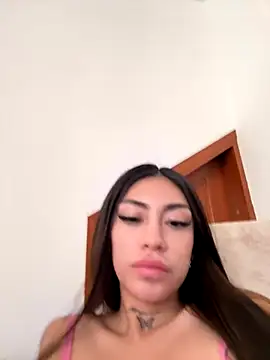 Snapshot of Effy_Bonny chatting on 6, 11, 2025 Effy Bonny online show from 6, 11, 2025