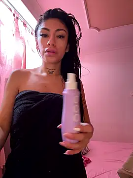 Effy Bonny online show from 15, 1, 2026