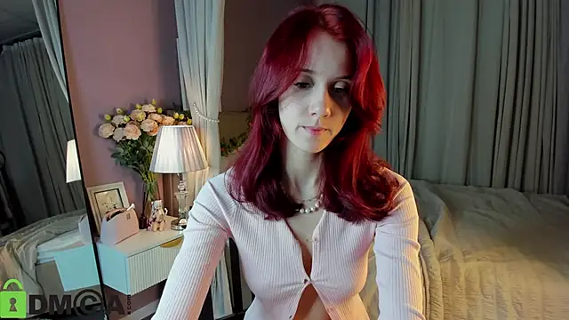 Dearly Emily online show from 16, 11, 2025