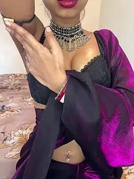 Hot-sexy222 online show from 26, 1, 2025