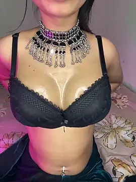 Hot-sexy222 online show from 3, 2, 2025