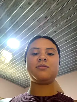 sexy-latin10 online show from 3, 10, 2025