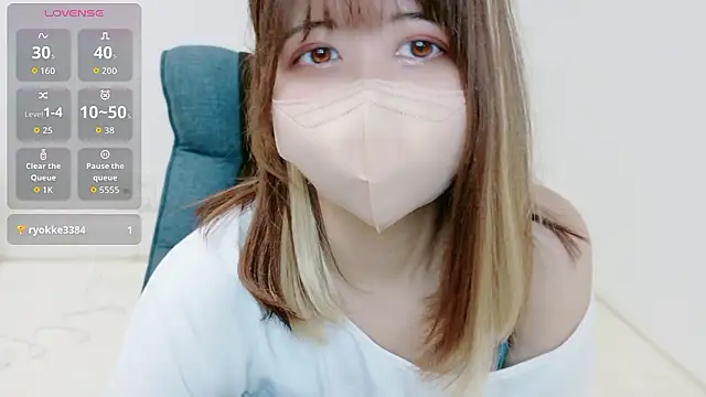 Snapshot of MoMoka_jp chatting on 30, 4, 2026 MoMoka jp online show from 30, 4, 2026