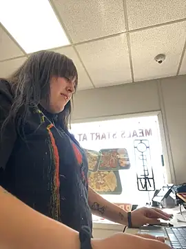 ThicBunz online show from 26, 2, 2025