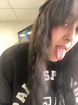 ThicBunz online show from 5, 3, 2025