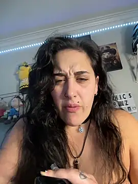 ThicBunz online show from 15, 9, 2025