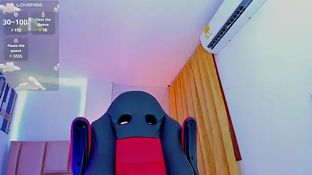 Snapshot of Nathan_Bluee chatting on 27, 1, 2025 Nathan Bluee online show from 27, 1, 2025