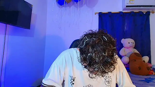 Nathan Bluee online show from 3, 3, 2026